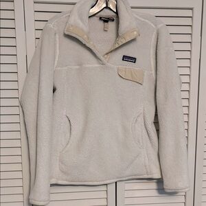 Patagonia Cream Fleece Quarter-Zip Pullover